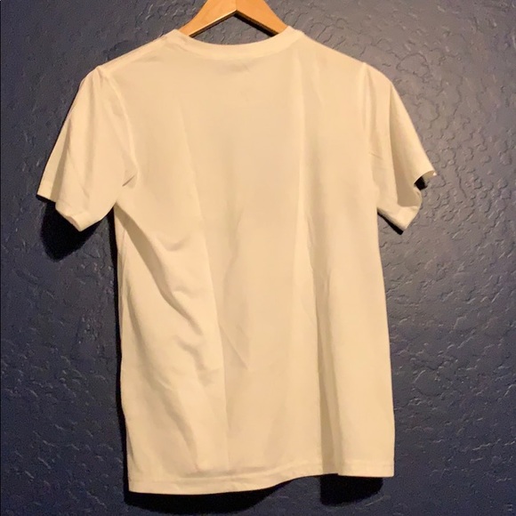 White nike athletic shirt - Picture 2 of 3